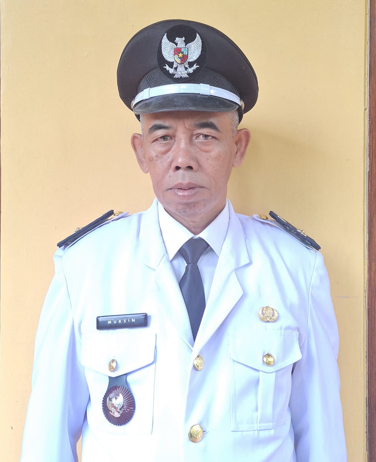 Foto Kepala Desa MUKSIN, S.Sos